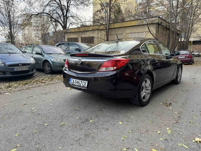 Opel Insignia, снимка 3 - Автомобили и джипове - 48110003