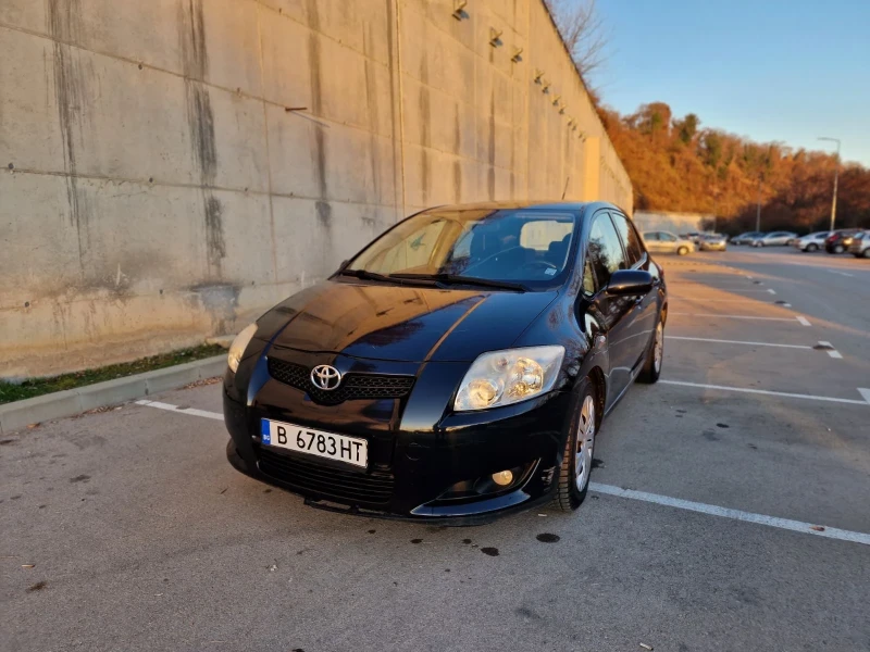 Toyota Auris 1.4, снимка 5 - Автомобили и джипове - 48625256