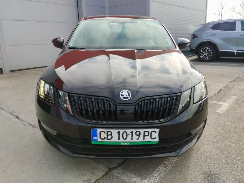 Skoda Octavia 1.5 tsi, снимка 2 - Автомобили и джипове - 48754475