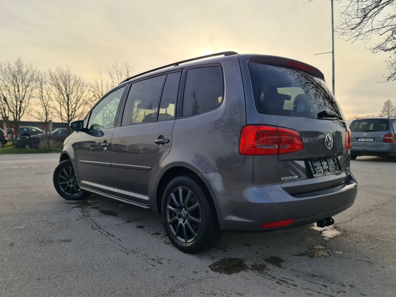 VW Touran FACE LIFT/R-LINE, снимка 5 - Автомобили и джипове - 49339448