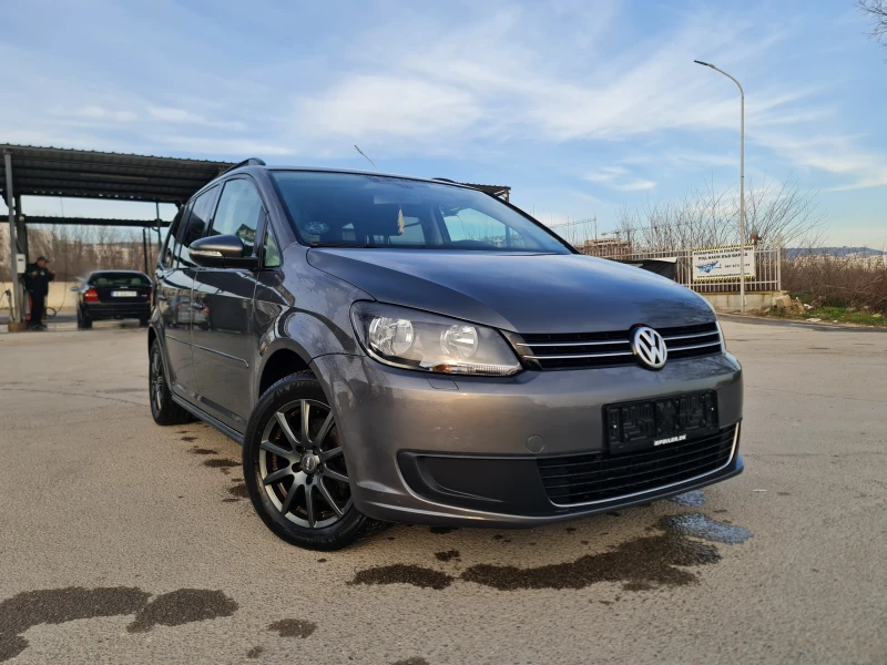 VW Touran FACE LIFT/R-LINE, снимка 3 - Автомобили и джипове - 49339448