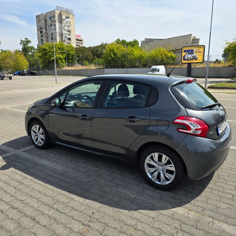 Peugeot 208 1.4 HDI, снимка 4 - Автомобили и джипове - 51631869