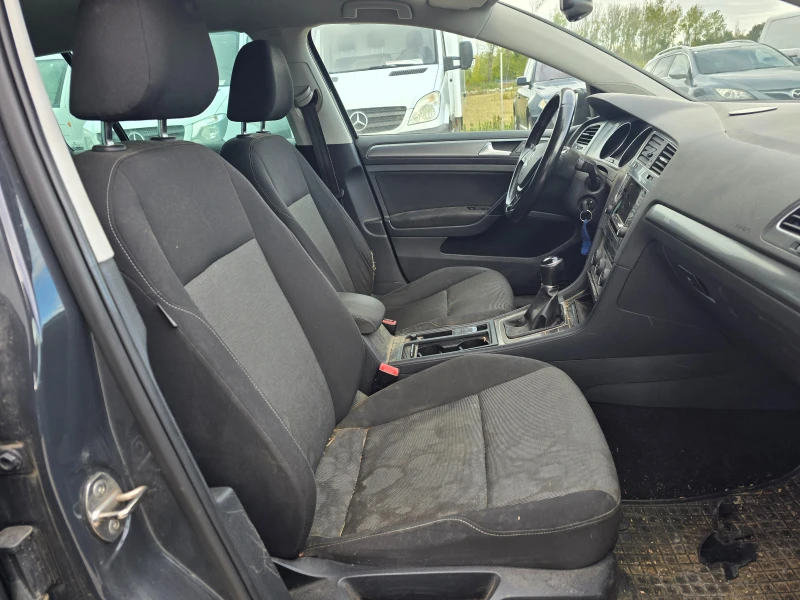 VW Golf 1.6TDI  EURO 5b ! ! НАВИГАЦИЯ, снимка 12 - Автомобили и джипове - 51934275