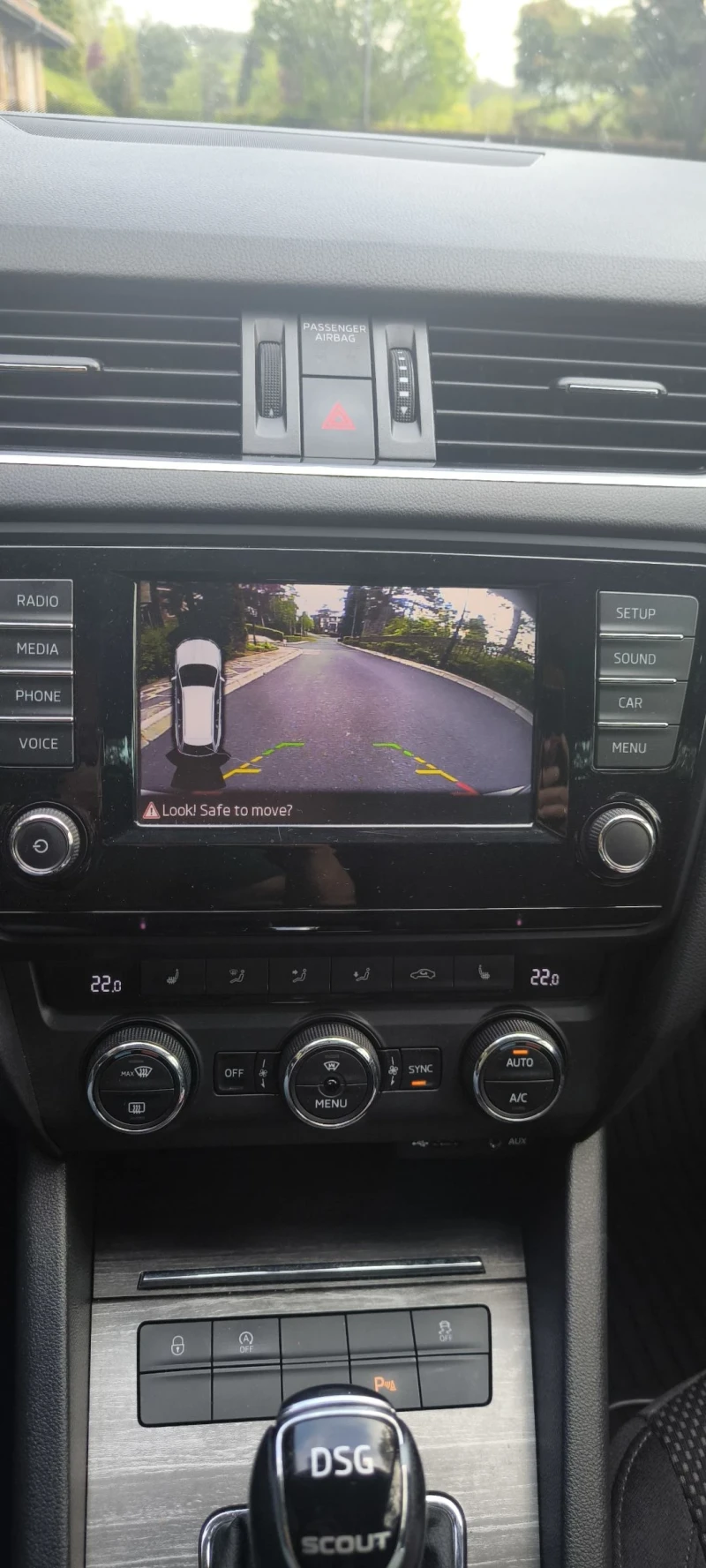 Skoda Octavia Scout 4x4 184 h.p., снимка 9 - Автомобили и джипове - 52474974