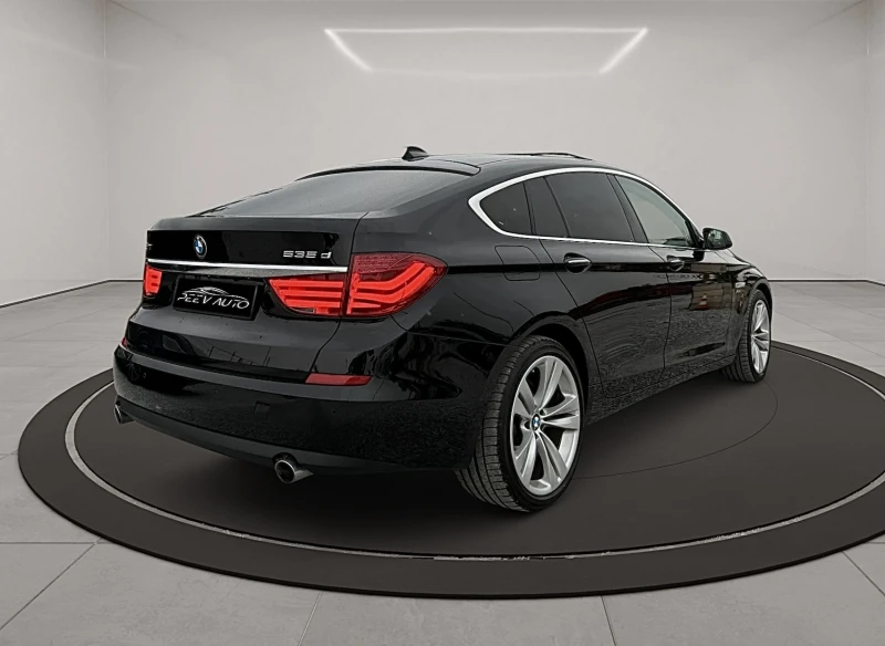 BMW 5 Gran Turismo DISTRONIC#PANORAMA#OBDUH#PODGREV#CAMERA#VAKUM#TV, снимка 4 - Автомобили и джипове - 52290346