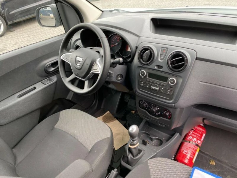 Dacia Dokker 1.5dci, 10 БР. Товарен, 75 кс., снимка 6 - Автомобили и джипове - 33300708