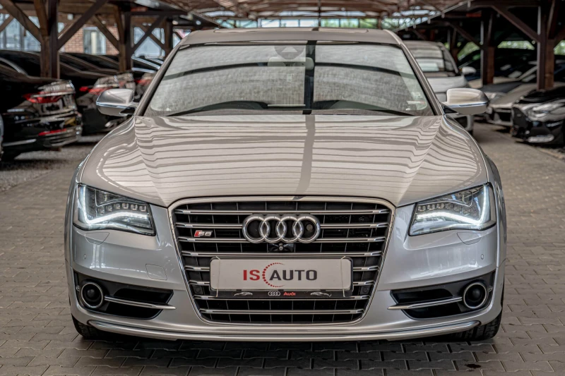 Audi S8 4.0TFSI/EXCLUSIVE/Bang&Olufsen/Алкантар/Обдухване/ - 57900 лв. - 44393135 | Car24.bg