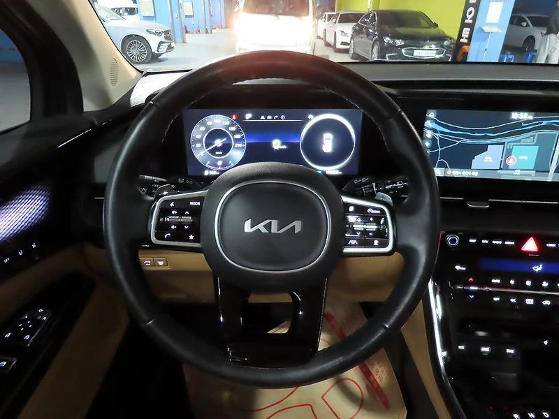 Kia Carnival 9-Seater Signature| 202�.�.| ���.��������� | Mobile.bg � ����������� 6