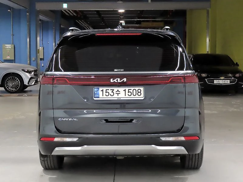 Kia Carnival 9-Seater Signature| 202�.�.| ���.��������� | Mobile.bg � ����������� 3