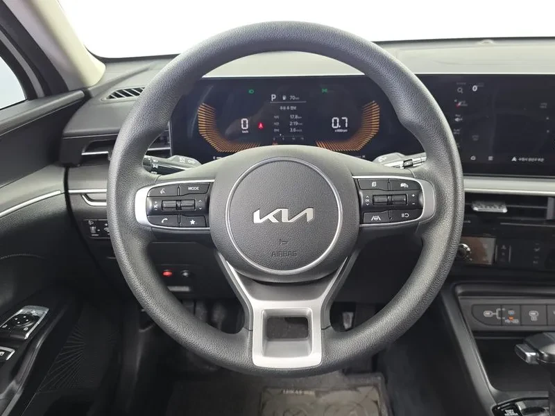 Kia K5 2.0 Lpi Trendy, снимка 12 - Автомобили и джипове - 55739168
