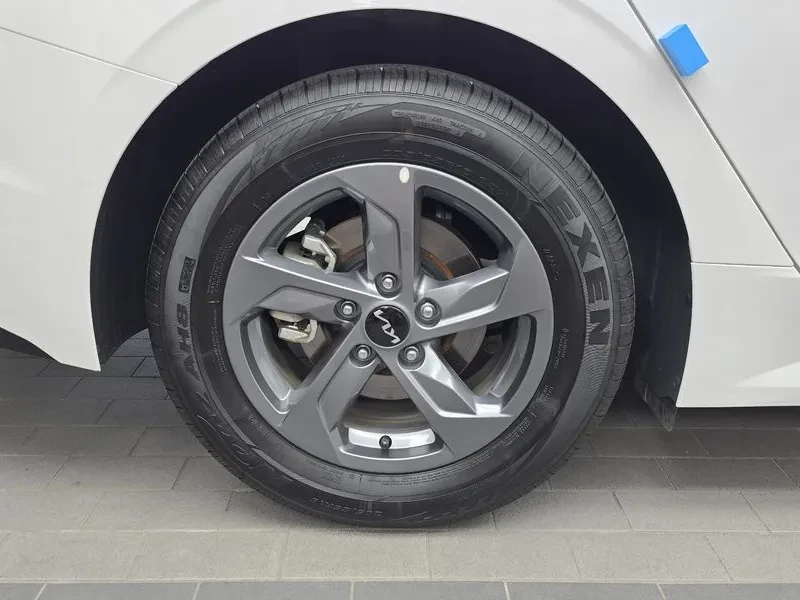 Kia K5 2.0 Lpi Trendy, снимка 5 - Автомобили и джипове - 55739168