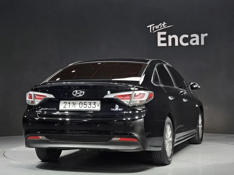 Hyundai Sonata 2.0 HEV, снимка 4 - Автомобили и джипове - 56384073