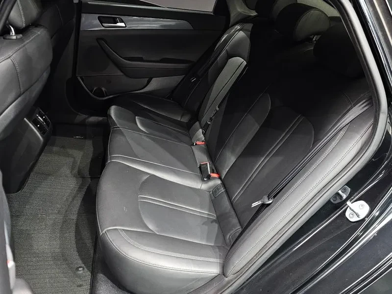 Hyundai Sonata 2.0 HEV, снимка 12 - Автомобили и джипове - 56384073