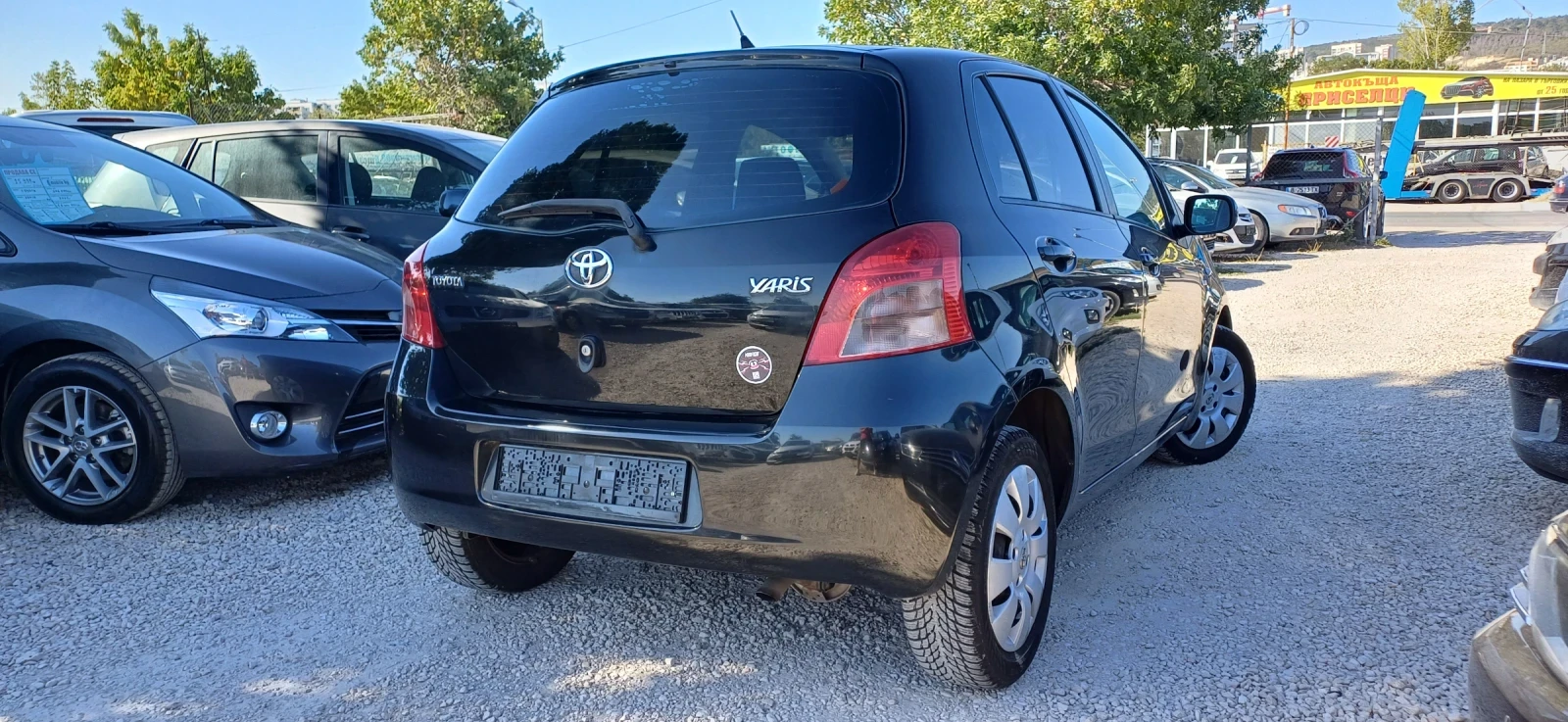 Toyota Yaris 1.4 / 90к.с. - изображение 4