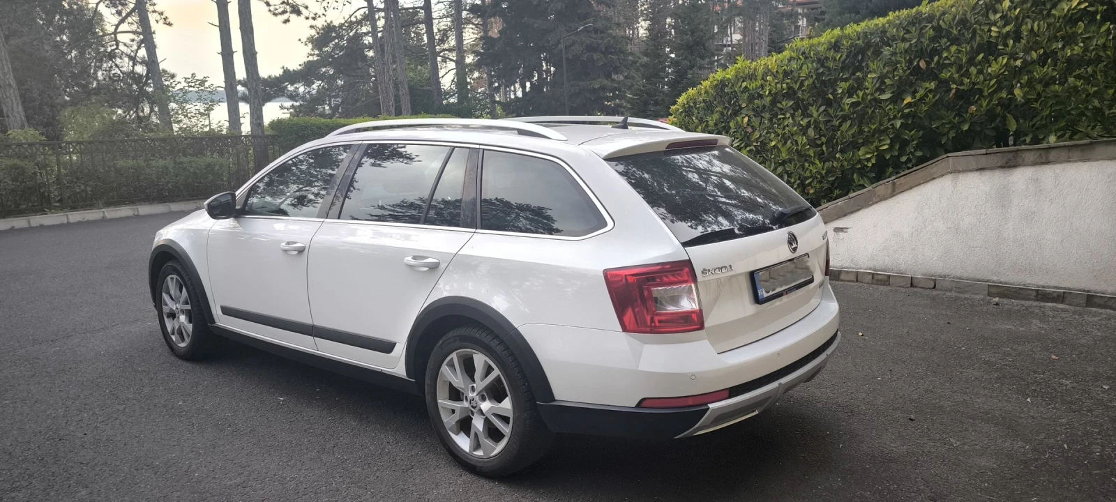 Skoda Octavia Scout 4x4 184 h.p. - изображение 3