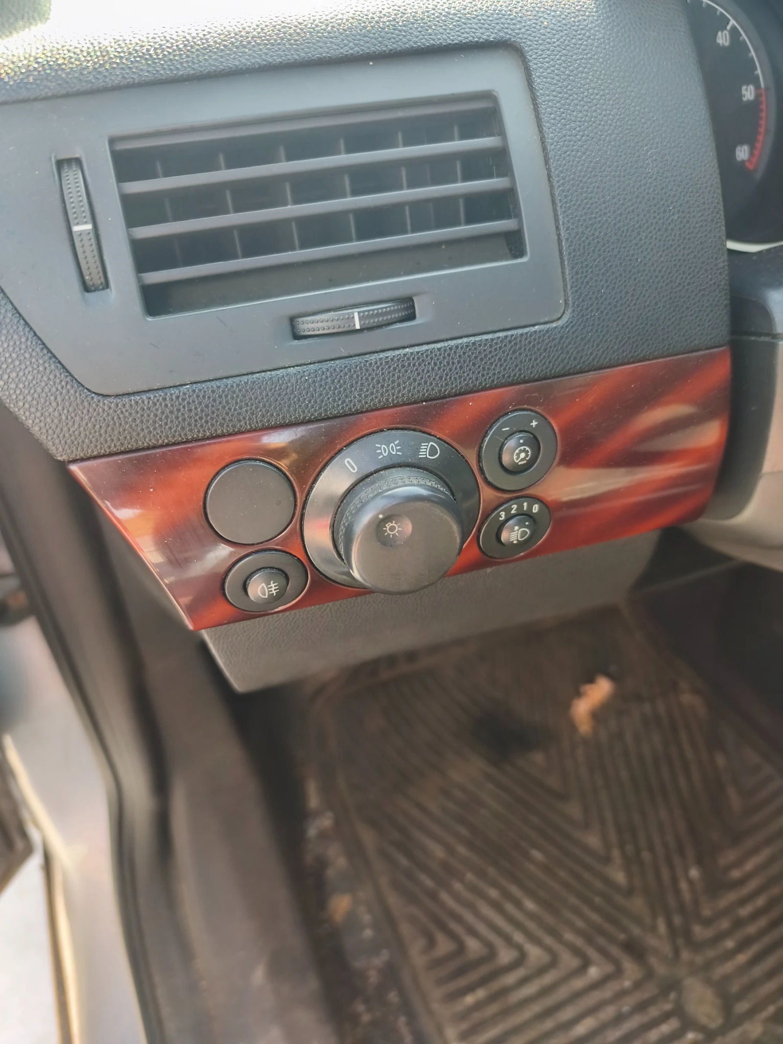 Opel Astra 1.7 101 - изображение 7