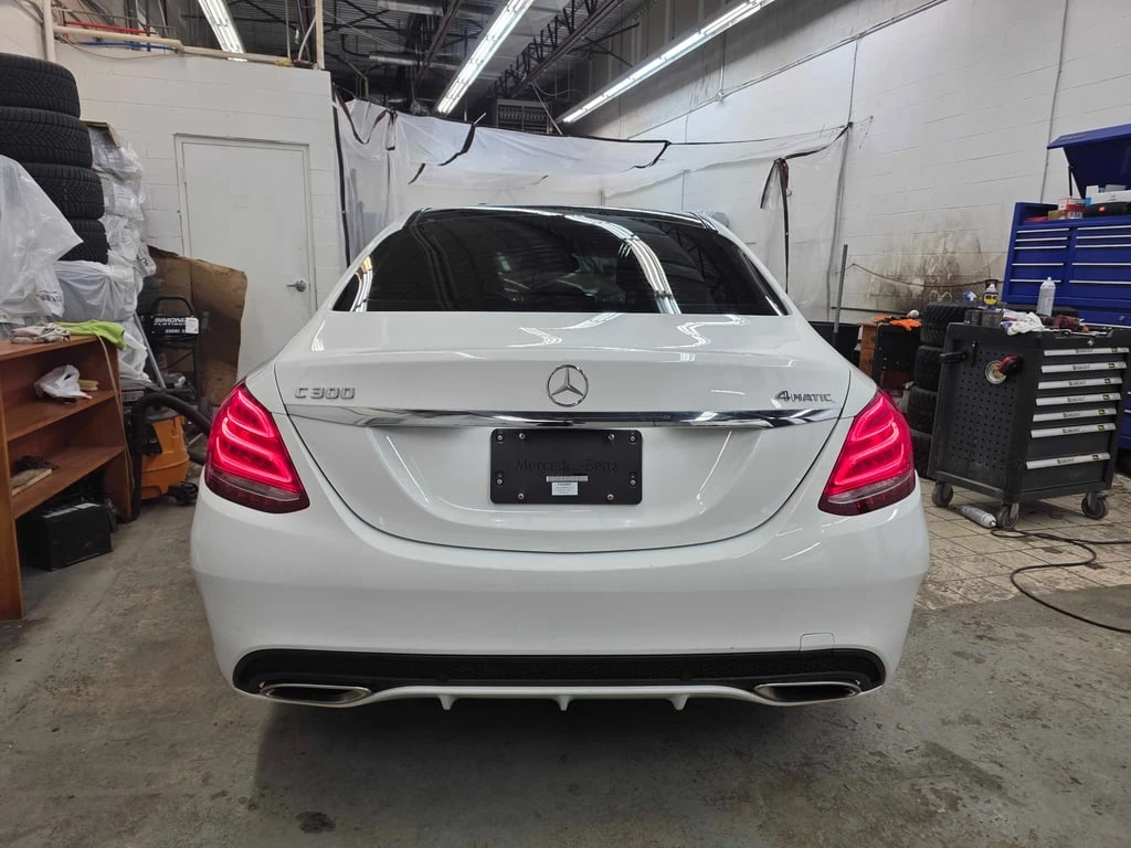 Mercedes-Benz C 300 * CARFAX * ПАНОРАМА* ДВА КЛЮЧА*  - изображение 4