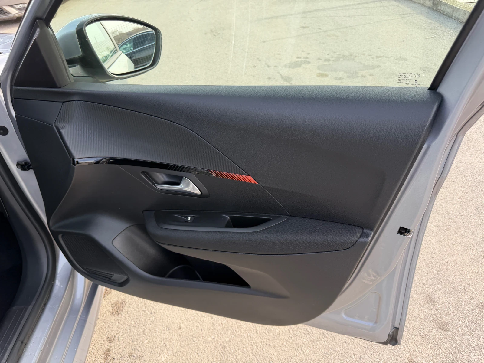 Peugeot 208 1.5 HDI | Mobile.bg � ����������� 9