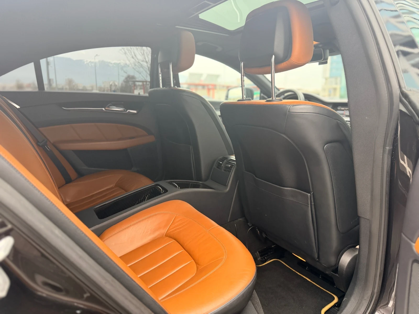 Mercedes-Benz CLS 350 -AMG-optic -������ ����� ������ 4500 ����  | Mobile.bg � ����������� 15