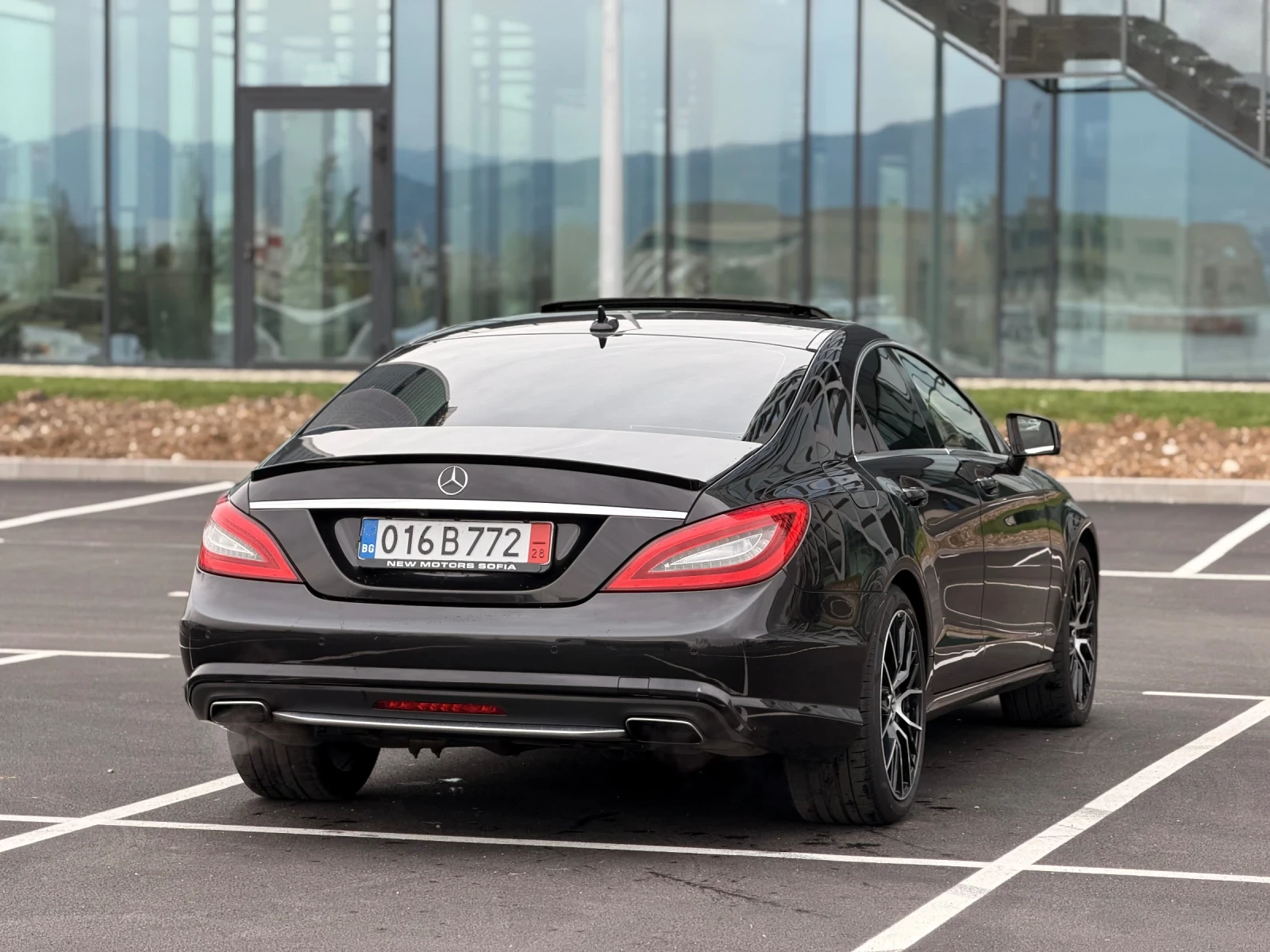 Mercedes-Benz CLS 350 -AMG-optic -������ ����� ������ 4500 ����  | Mobile.bg � ����������� 6