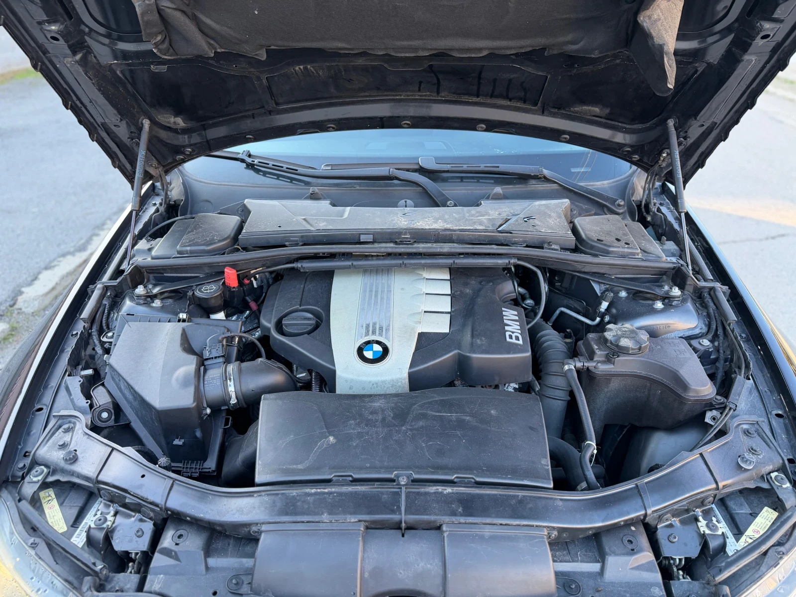 BMW 320 D, снимка 10 - Автомобили и джипове - 53950104