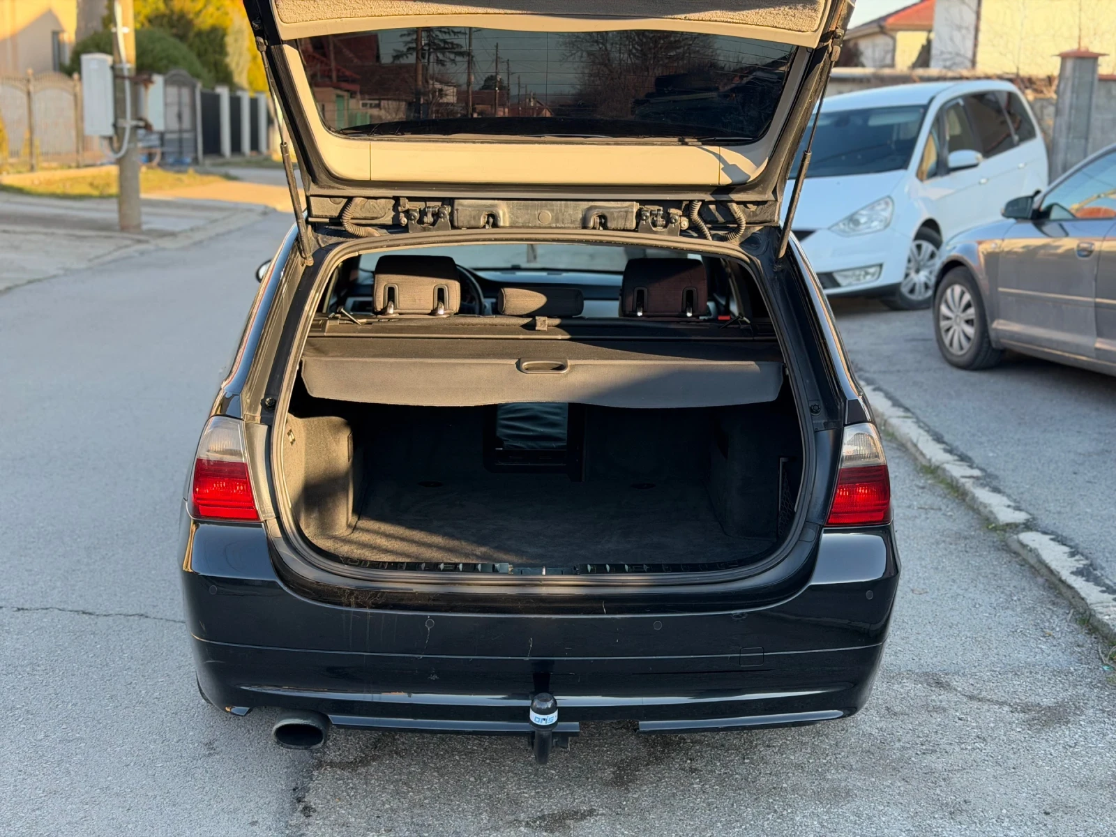 BMW 320 D, снимка 12 - Автомобили и джипове - 53950104