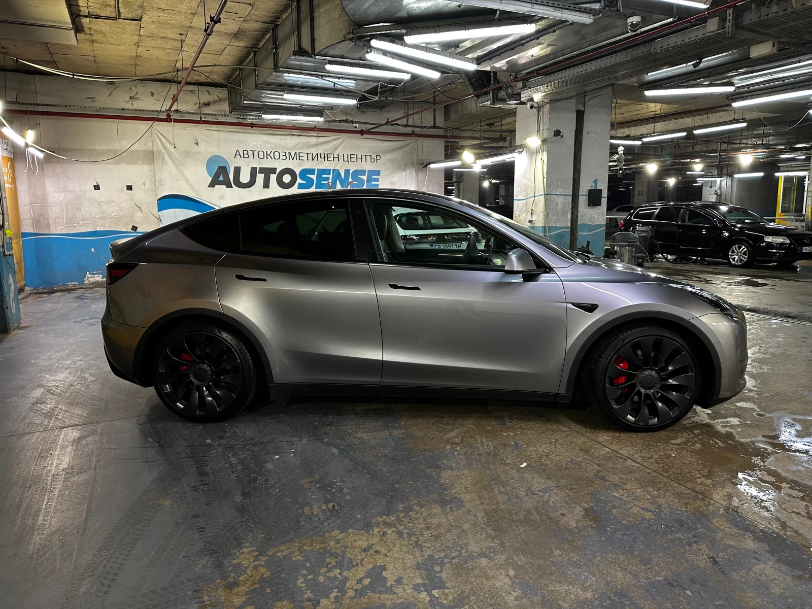 Tesla Model Y performance, снимка 3 - Автомобили и джипове - 53963744