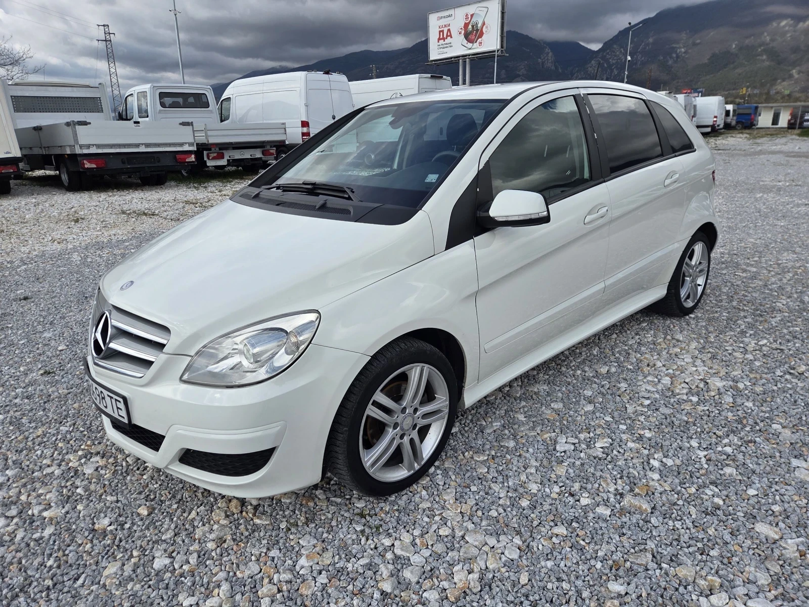 Mercedes-Benz B 180 CDI, АВТОМАТИК, EURO 5 | Auto.bg — изображение 1