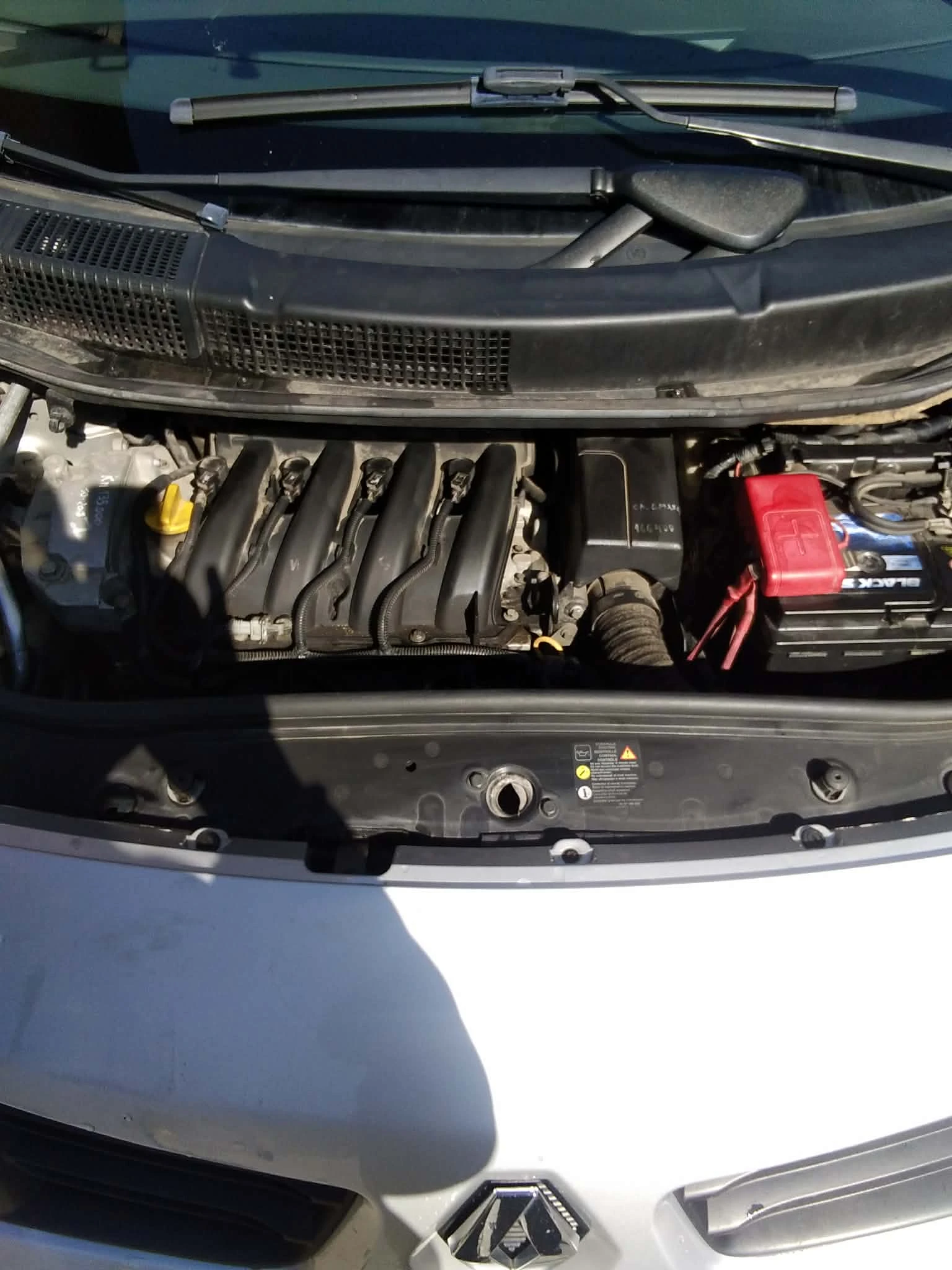 Renault Scenic, снимка 5 - Автомобили и джипове - 54055345