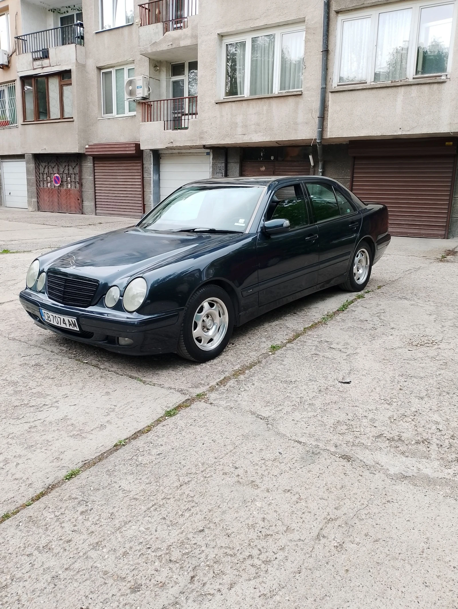 Mercedes-Benz E 220 cdi ! facelift ! 6 ск ! 