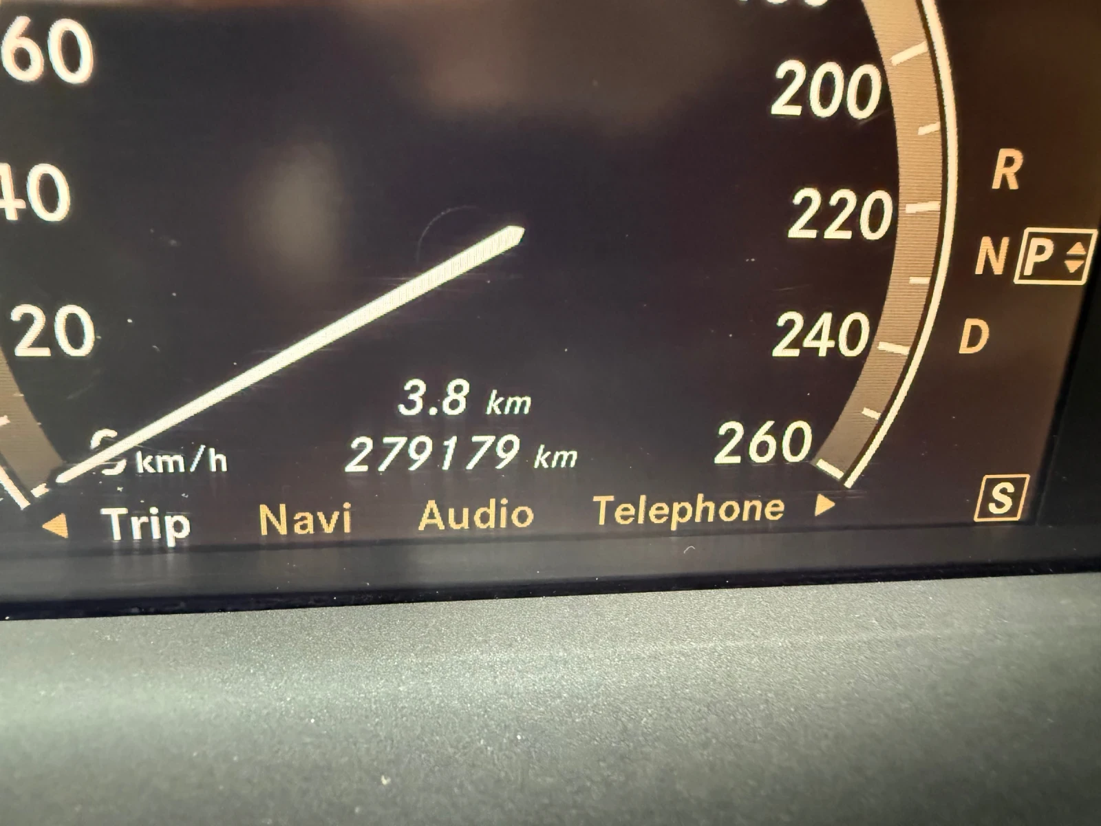 Mercedes-Benz S 320 4MATIC - Вакум - Въздух, снимка 17 - Автомобили и джипове - 54455715