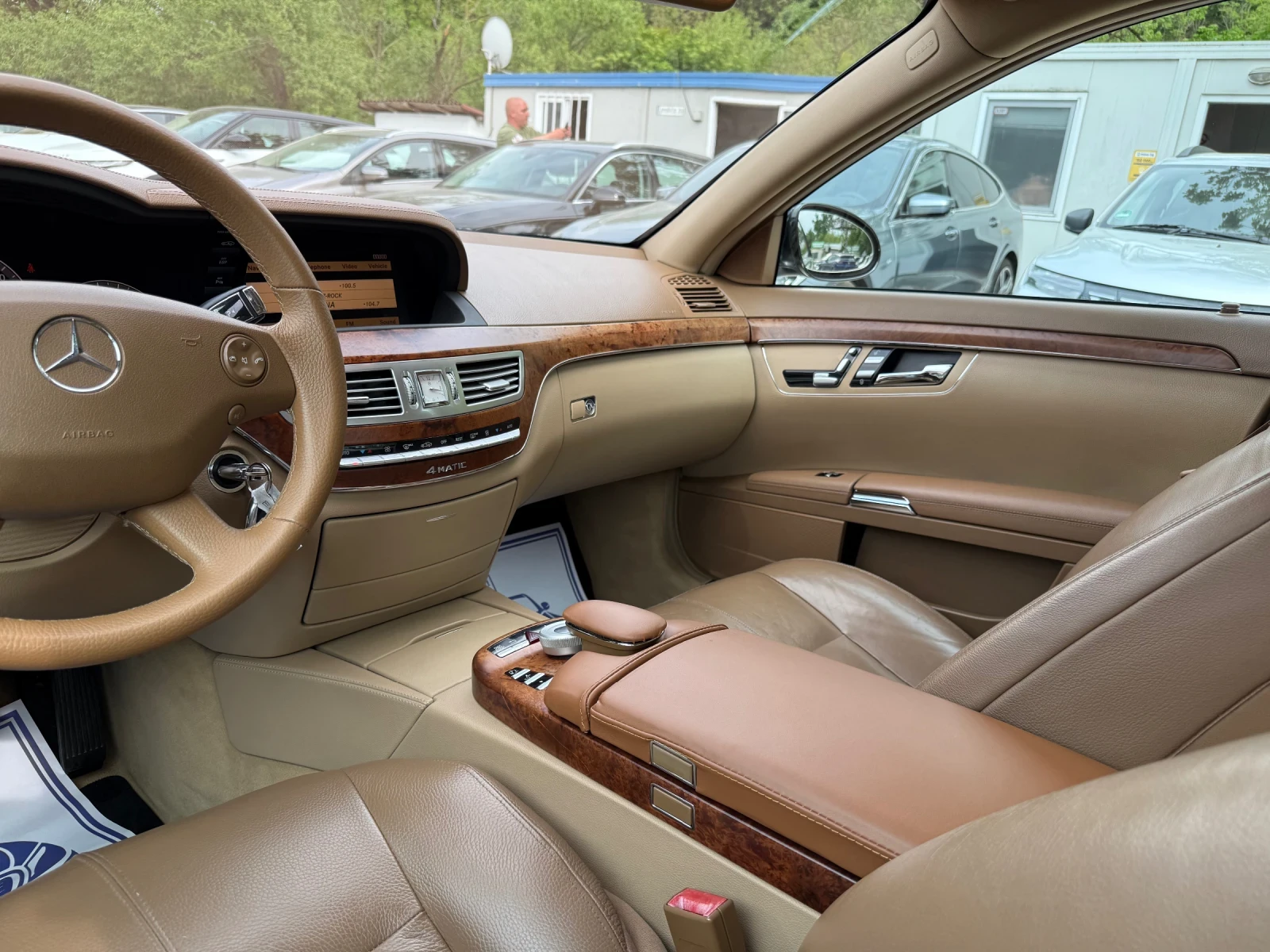Mercedes-Benz S 320 4MATIC - Вакум - Въздух, снимка 10 - Автомобили и джипове - 54455715