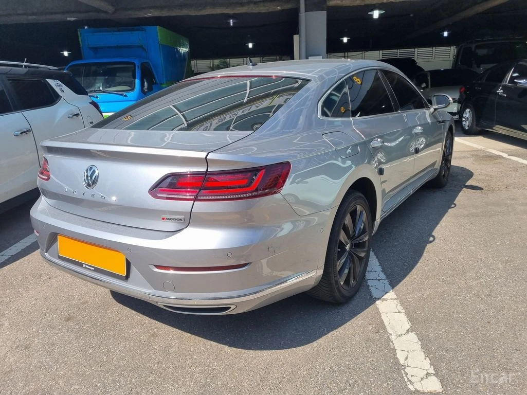 VW Arteon 2.0 TDI Prestige* 360 CAM* ПОДГРЕВ* ОБДУХВАНЕ* , снимка 5 - Автомобили и джипове - 54827802