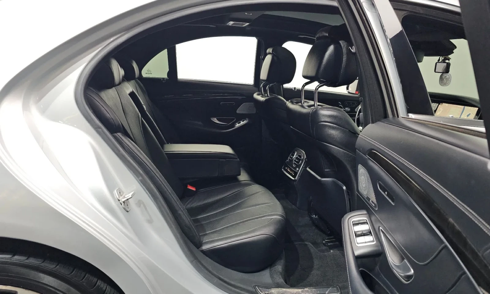 Mercedes-Benz S 350 3.0 4MATIC, Distronic, 360-к., Обдухване., снимка 10 - Автомобили и джипове - 54925469