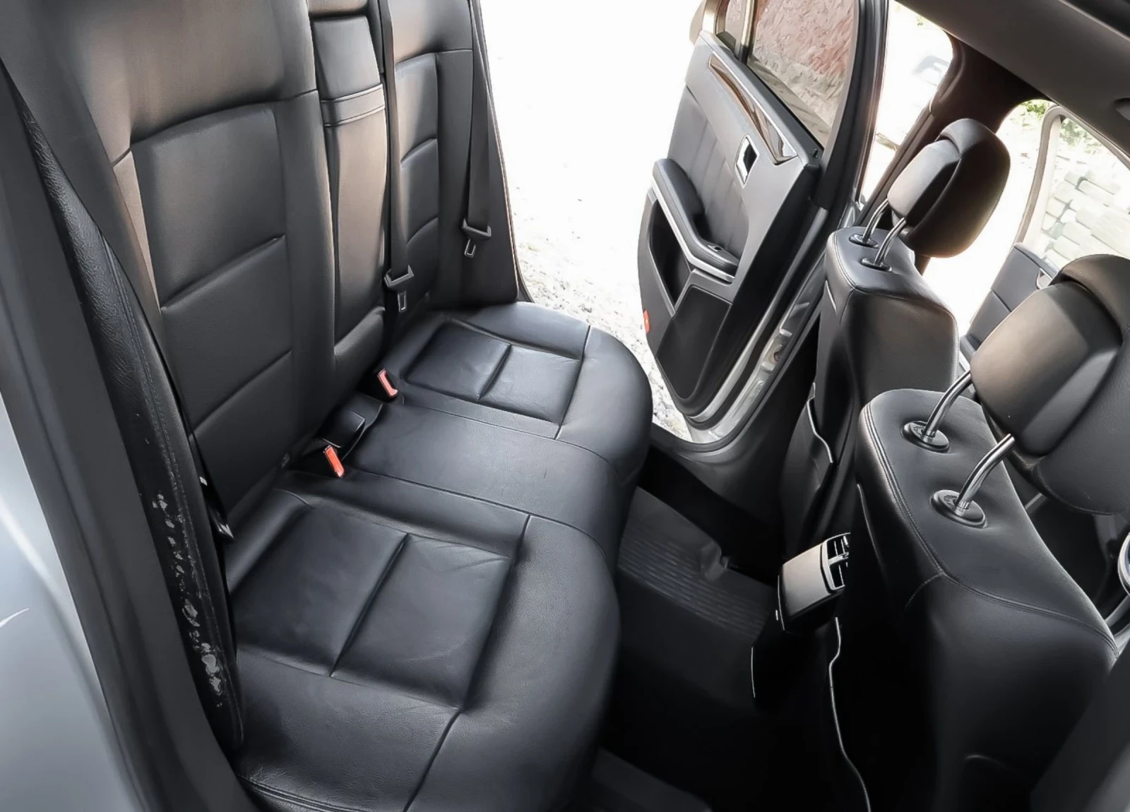 Mercedes-Benz E 220 2.2cdi170 Avtomat , снимка 10 - Автомобили и джипове - 55005214