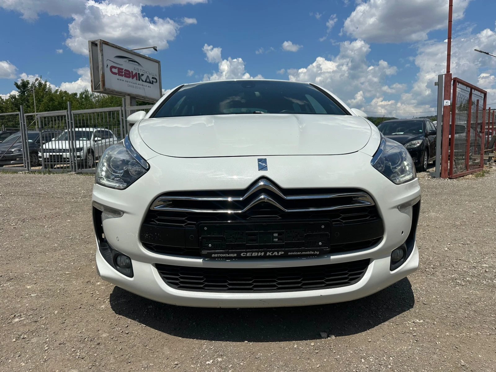 Citroen DS5 2.0hdi! Automatic! Led! , снимка 2 - Автомобили и джипове - 55289715