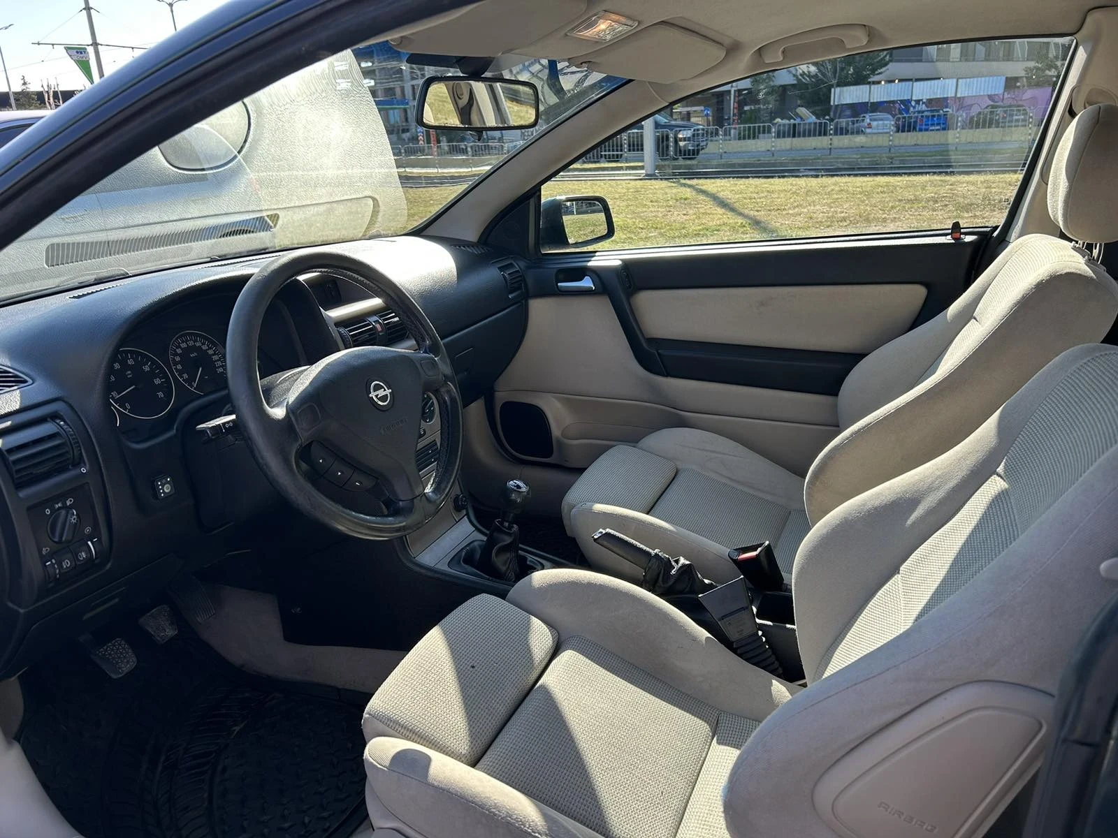 Opel Astra Bertone 1.8 газ , снимка 5 - Автомобили и джипове - 55512104