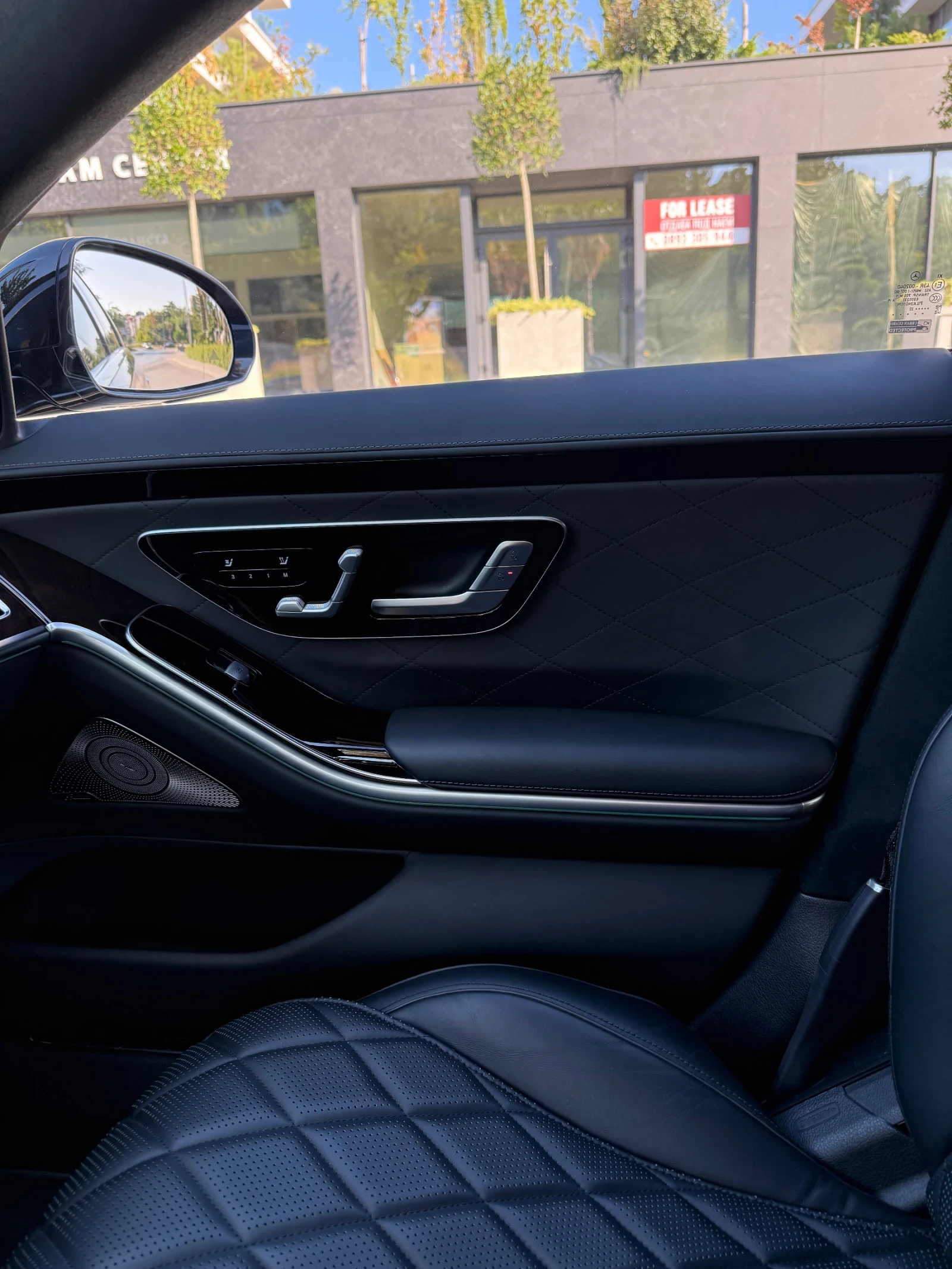 Mercedes-Benz S 580, снимка 9 - Автомобили и джипове - 55645604
