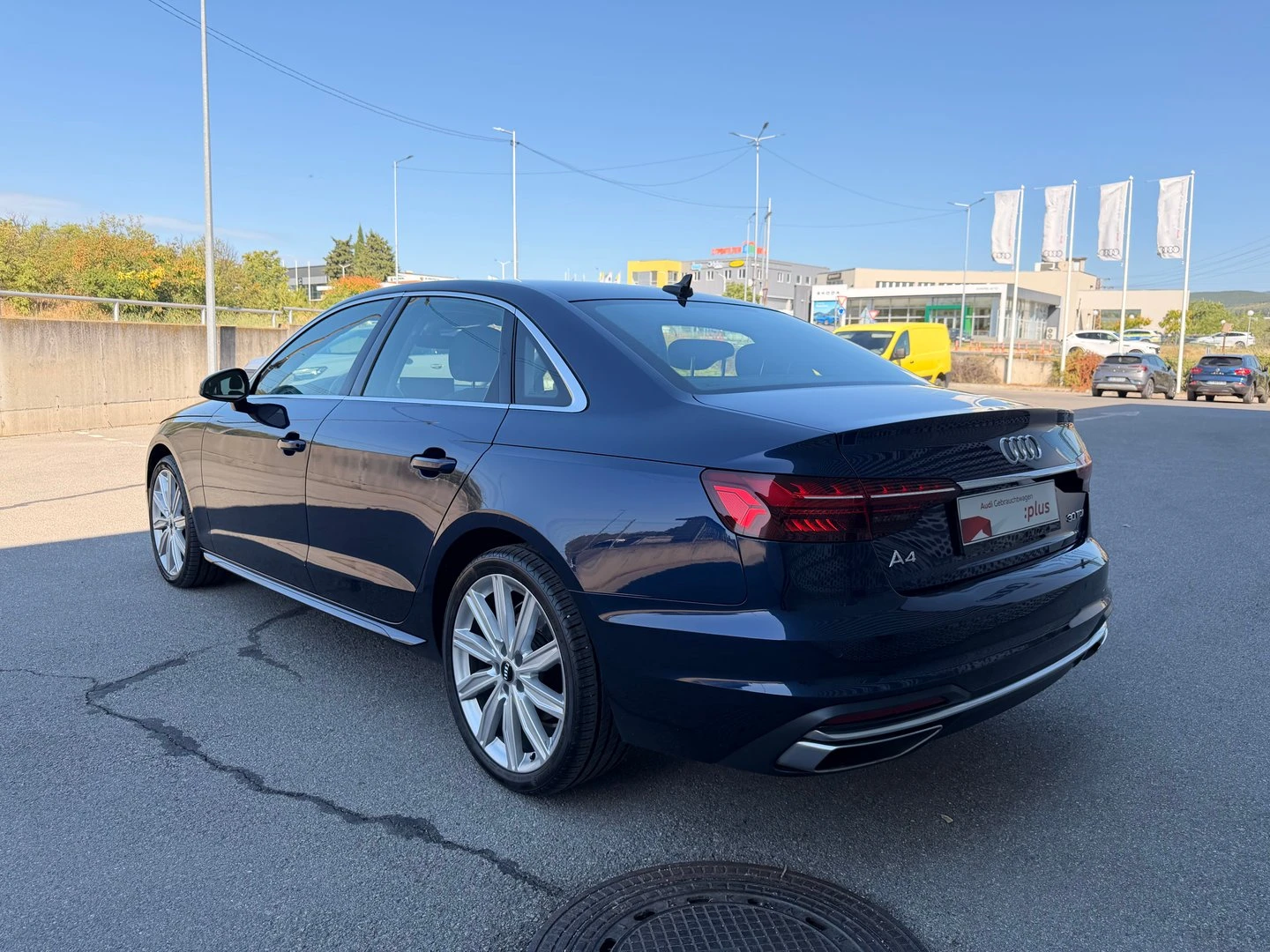Audi A4 | Mobile.bg � ����������� 4