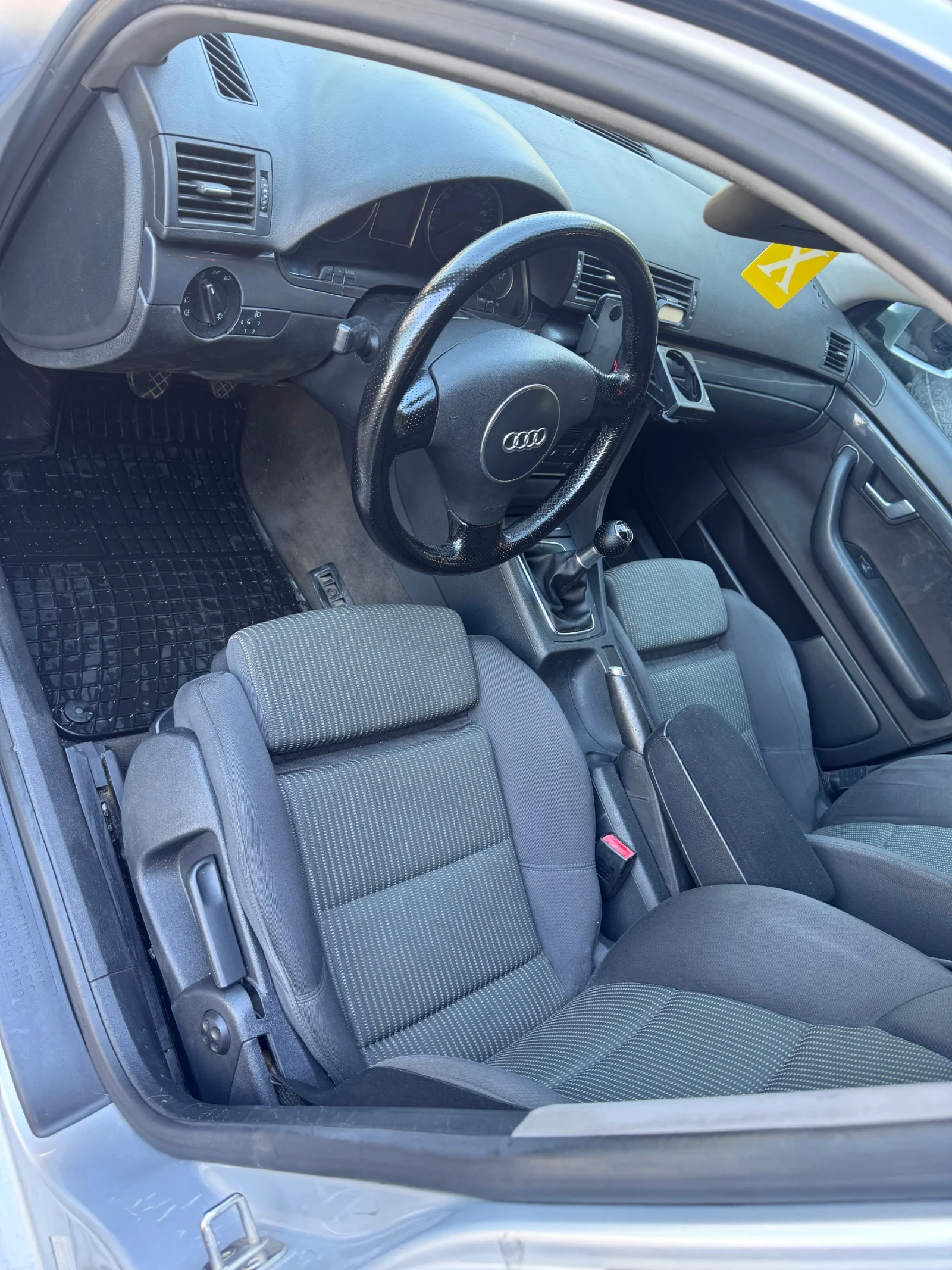 Audi A4 1.9 TDI, снимка 5 - Автомобили и джипове - 56042729