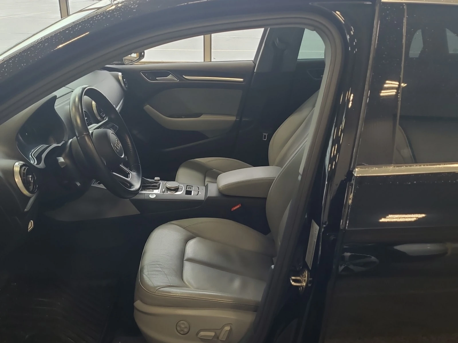 Audi A3 * PROGRESSIVE * CARFAX * ��� ������������ ������ | Mobile.bg � ����������� 5
