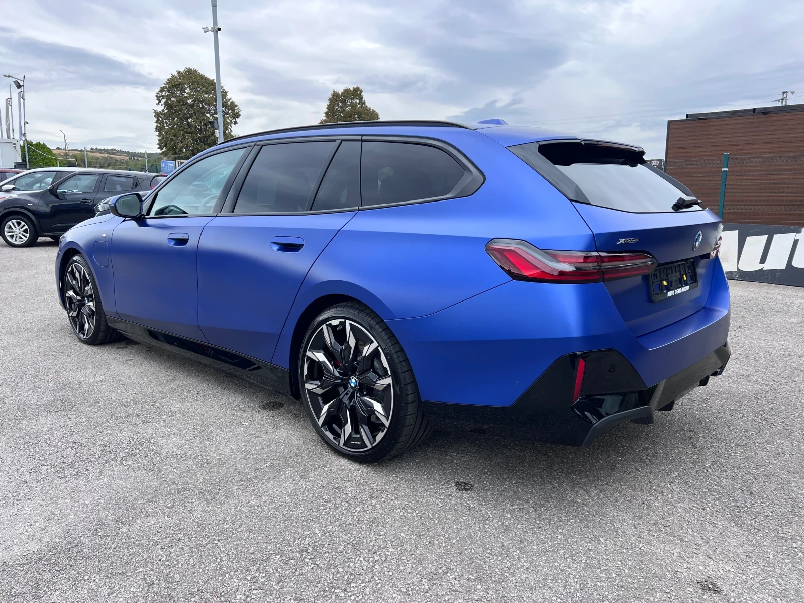 BMW 550 e* X-Drive* M Sport Pro* , снимка 5 - Автомобили и джипове - 56221804