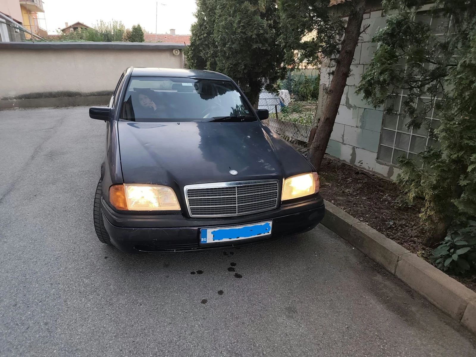 Mercedes-Benz C 180, снимка 8 - Автомобили и джипове - 56350998
