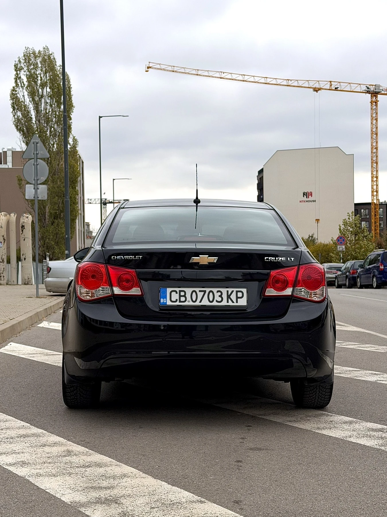 Chevrolet Cruze, снимка 7 - Автомобили и джипове - 56582661
