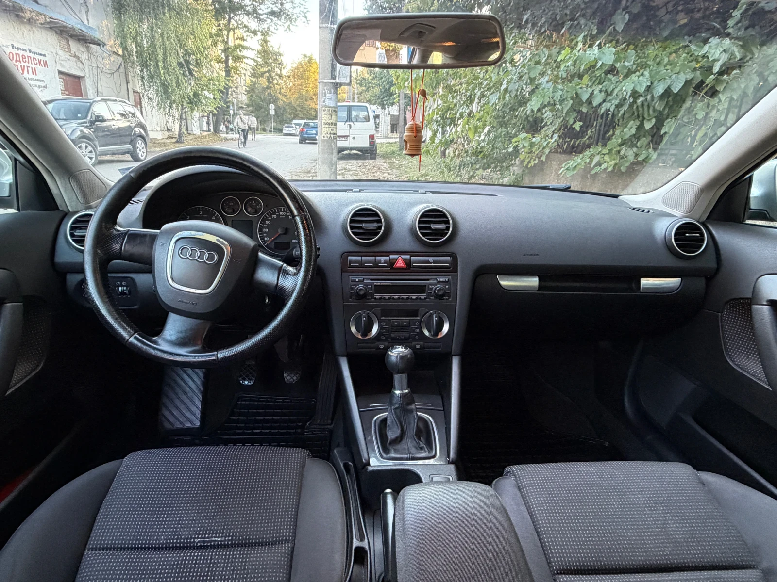 Audi A3 2.0 TDI, 8PA, снимка 9 - Автомобили и джипове - 56584930