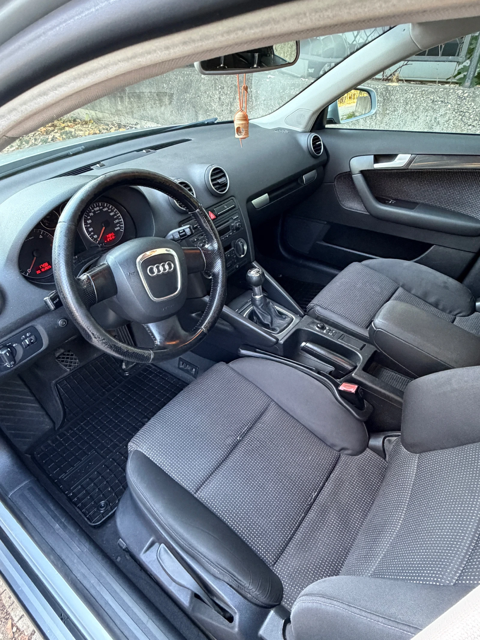 Audi A3 2.0 TDI, 8PA, снимка 12 - Автомобили и джипове - 56584930