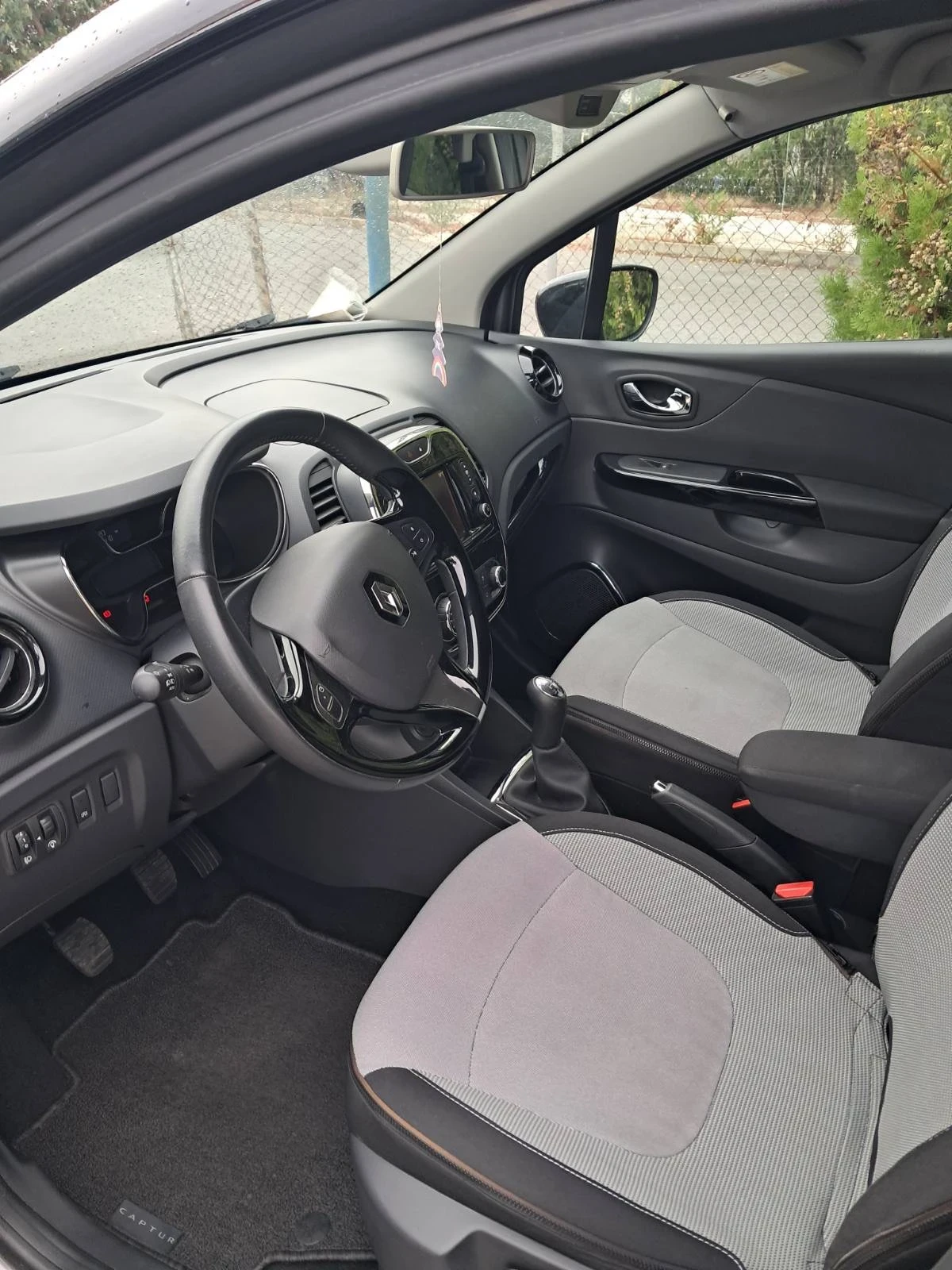 Renault Captur 1.5 DCI | Mobile.bg � ����������� 14