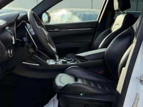 Alfa Romeo Stelvio * Ti Sport CARBONINT| NAVI| BACKUP * CARFAX * ЦЕНА - 18150 € / 35498.31 лв. - 16249729 5