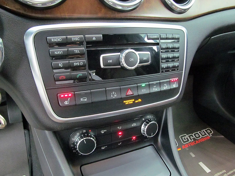 Mercedes-Benz GLA 220 4-MATIC/PODGREV/GERMANY/START STOP/СОБСТВЕН ЛИЗИНГ, снимка 16 - Автомобили и джипове - 51519185