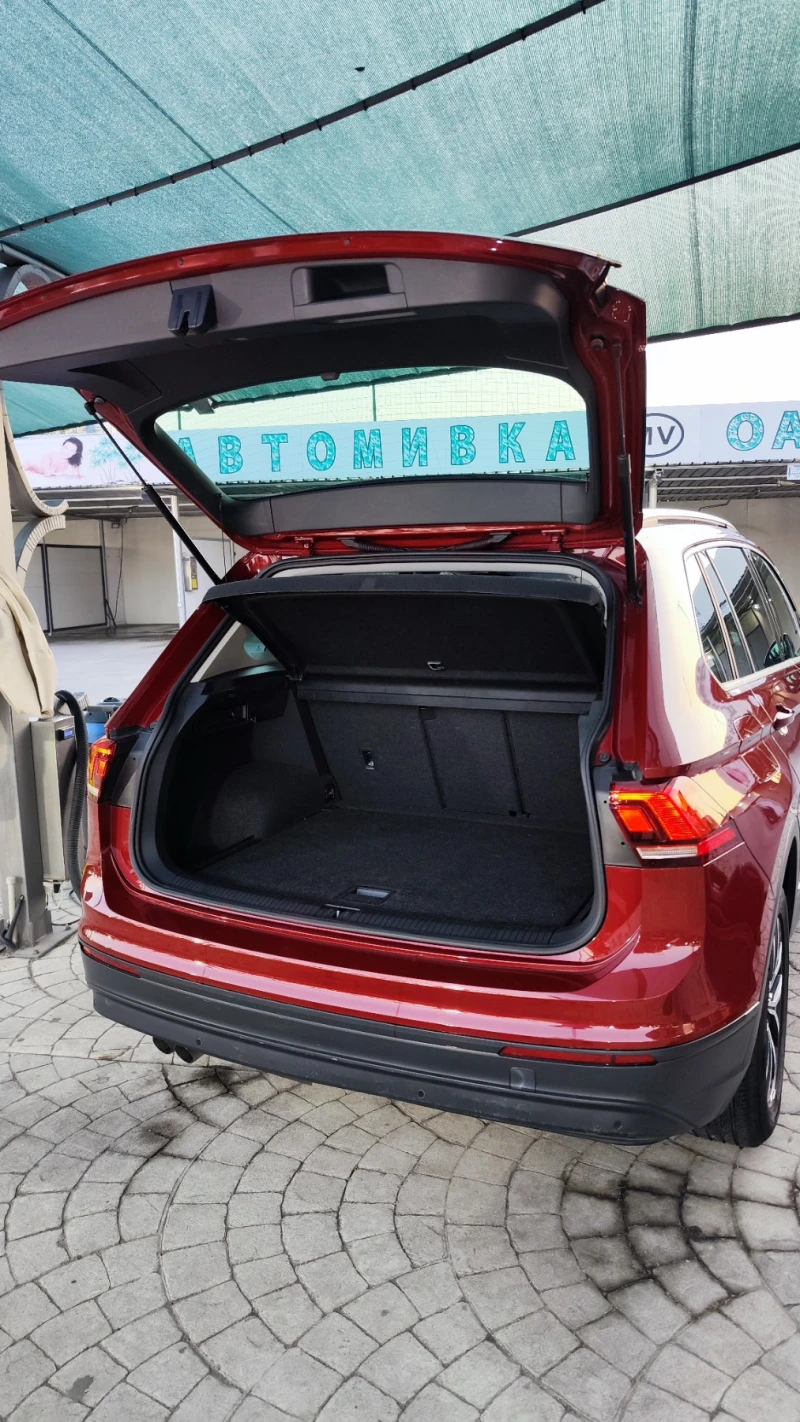 VW Tiguan 2.0 TDI, снимка 6 - Автомобили и джипове - 52657107